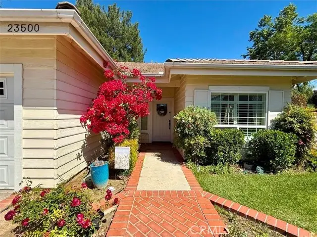 23500 Meriden Place, Valencia, CA 91354 - #2