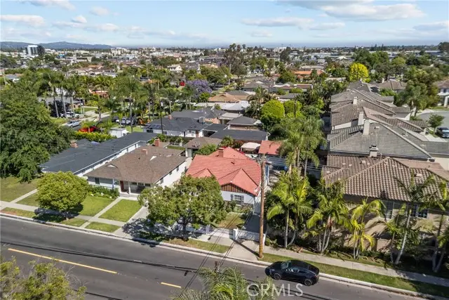 11648 Rives, Downey, CA 90241 - #3