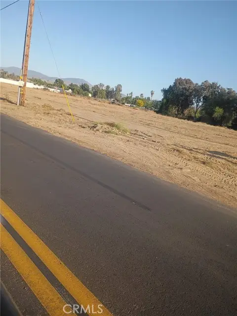 0 E Charlton, Hemet, CA 92544