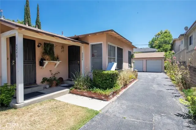 5238 Hermitage, Valley Village, CA 91607 - Image #2
