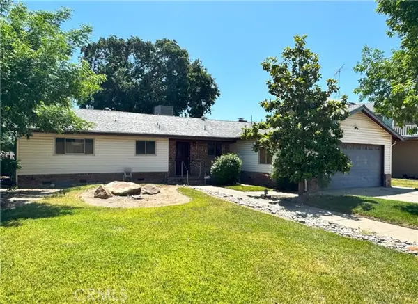 1041 Golden Gate Avenue, Dos Palos, CA 93620