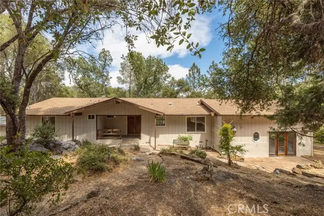32413 Chickasaw Road, Coarsegold, CA 93614 - Image #2
