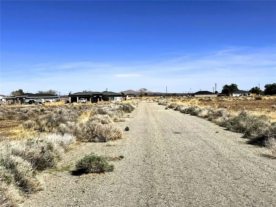 7841 Peach Avenue, California City, CA 93505 - Image #2