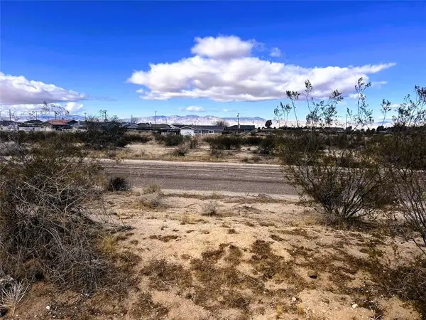 20650 Fenmore Drive, California City, CA 93505