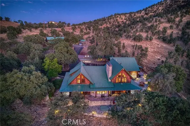 12755 Rusty Spur Ln, Clovis, CA 93619 - Image #2