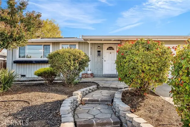 3160 Meadowbrook Drive, Concord, CA 94519 - Image #3
