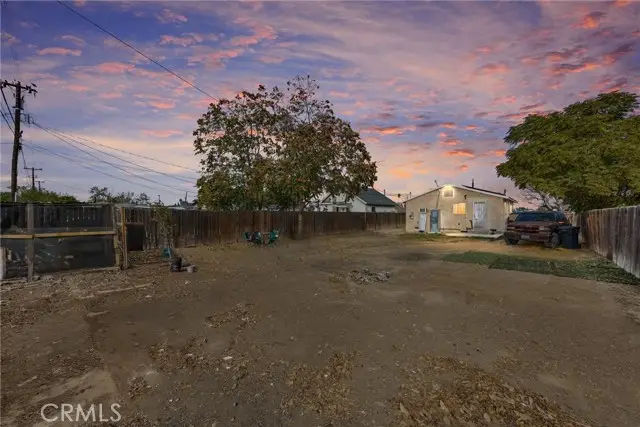 1425 Murdock, Bakersfield, CA 93307 - Image #2