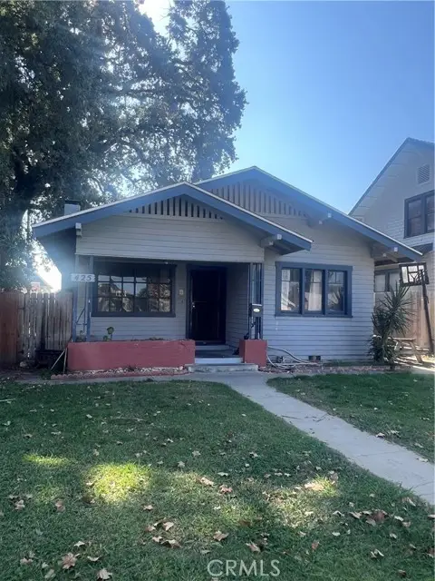 425 W Elm Street, Hanford, CA 93230 - Image #2