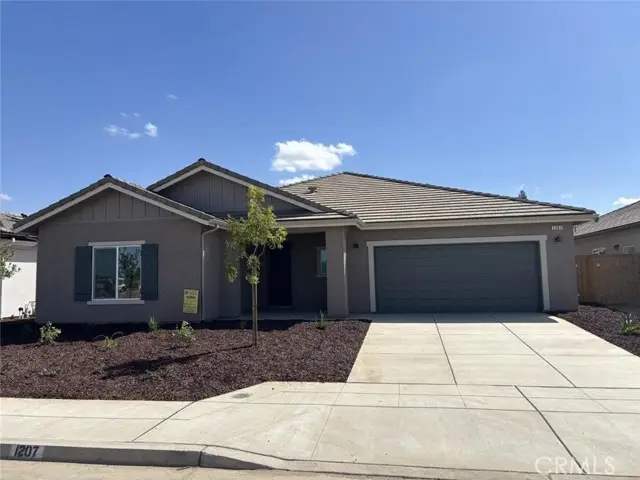 1207 Via Valencia, Madera, CA 93637 - #1