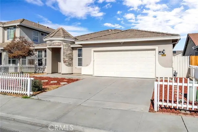 1049 Stanford, Madera, CA 93637 - #2