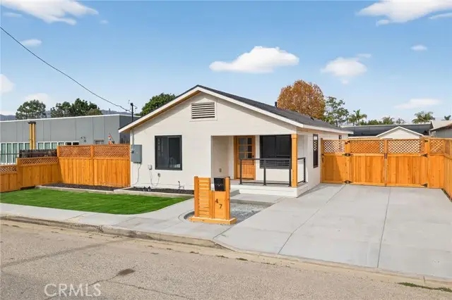 47 W Mcfarlane, San Buenaventura Ventura, CA 93001 - Image #2