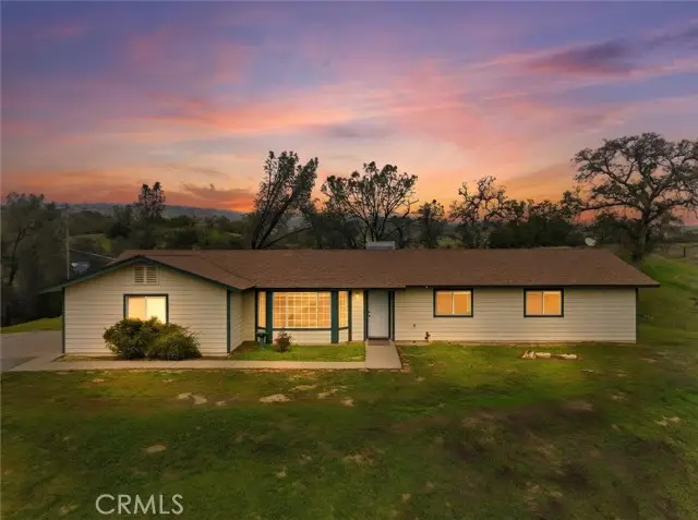29951 N Lilley Way, Coarsegold, CA 93614 - Image #1