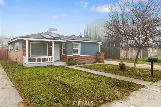 980 E Apricot, Tulare, CA 93274 - Image #1