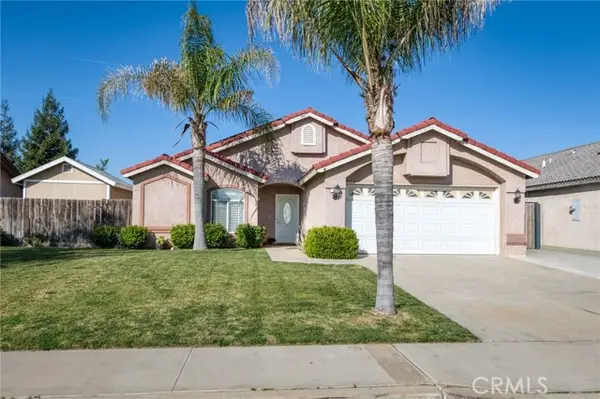 423 N Morningside, Dinuba, CA 93618