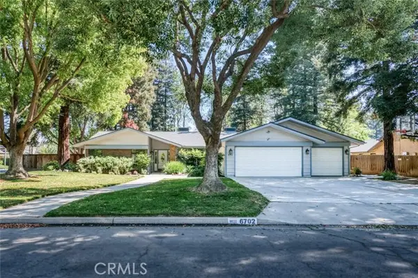 6702 N Dolores, Fresno, CA 93711