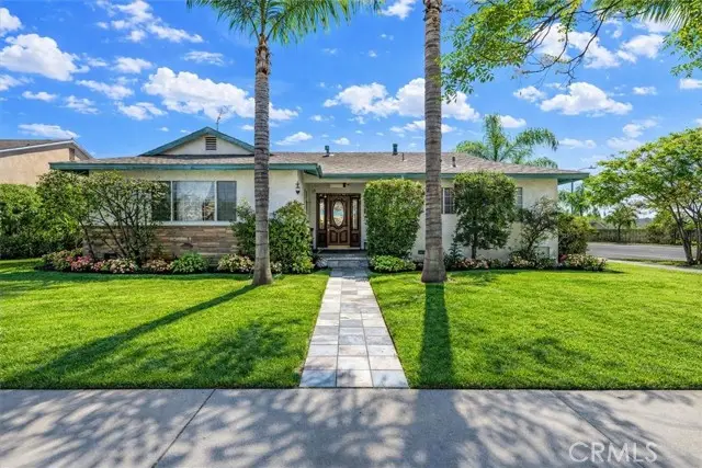 9370 Dorrington, San Fernando Valley, CA 91331 - #1