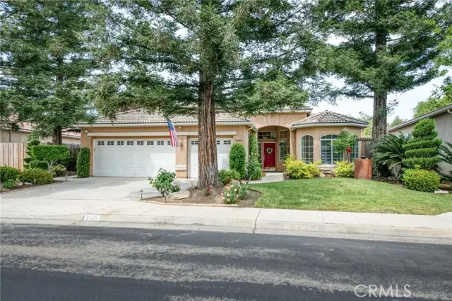 2329 Prescott, Clovis, CA 93619 - #1