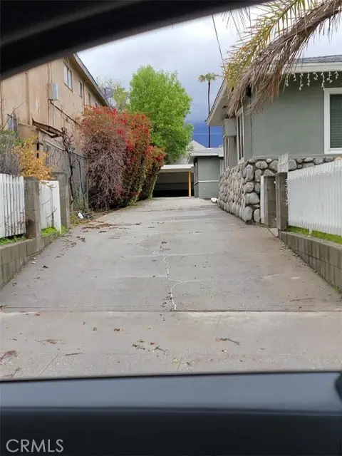 343 W Howard Street, Pasadena, CA 91103 - Image #3