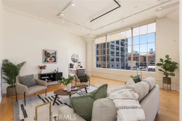 420 S San Pedro Street #211, Los Angeles, CA 90013 - Image #3