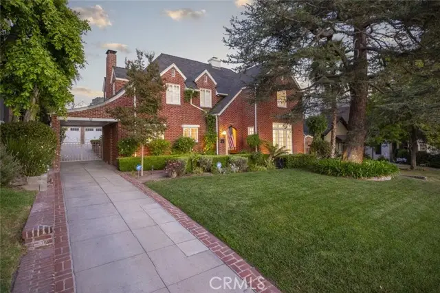 1640 Ard Eevin Avenue, Glendale, CA 91202 - Image #2