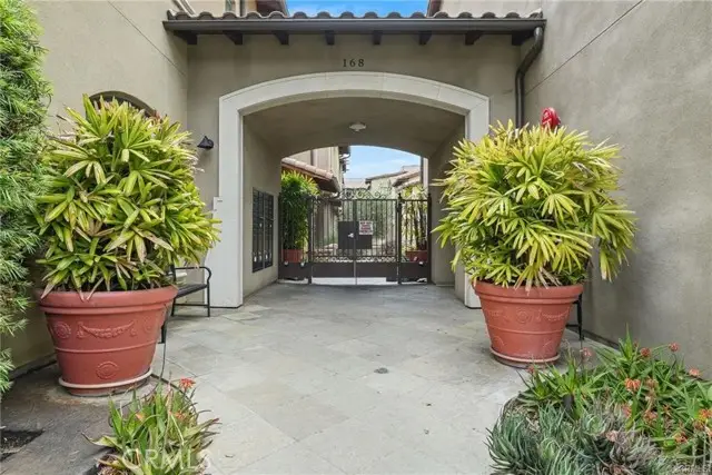 168 S Sierra Madre Boulevard #115, Pasadena, CA 91107 - Image #2