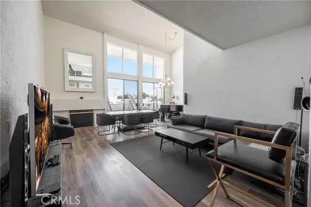 5310 Zelzah #312, Encino, CA 91316 - Image #3