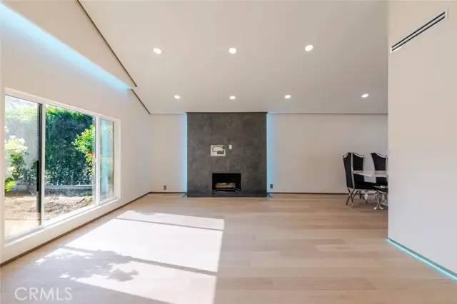 10861 Lindley Avenue, Granada Hills, CA 91344 - Image #3