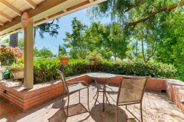 545 Spencer, Glendale, CA 91202 - Image #3