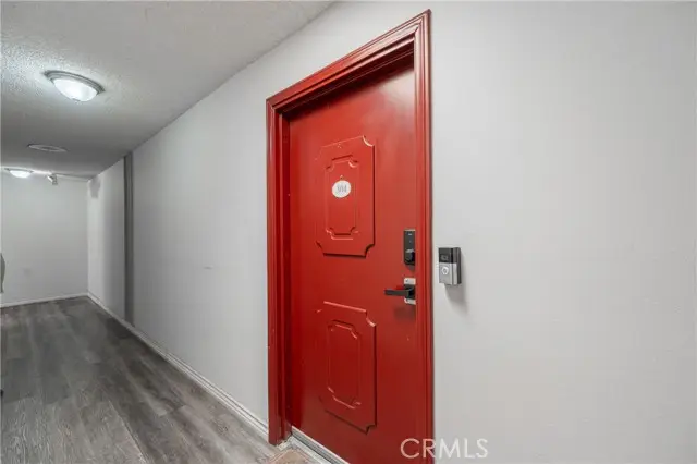 930 N Louise #304, Glendale, CA 91207 - Image #2