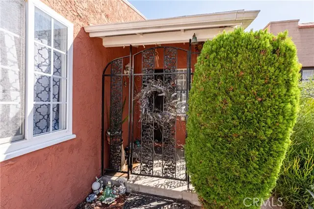 6154 Mount Angelus Drive, Los Angeles, CA 90042 - Image #2