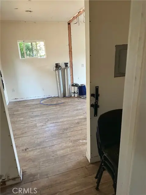 7341 Amestoy Avenue, Van Nuys, CA 91406 - Image #3