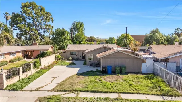 11200 Amestoy, Granada Hills, CA 91344 - #1