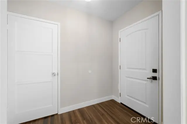 505 Cambridge Drive, Burbank, CA 91504 - #3