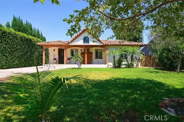 7406 Collett, Van Nuys (los Angeles), CA 91406