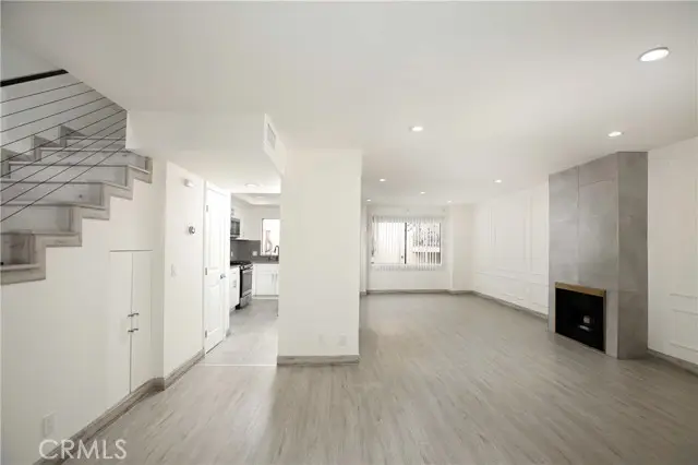 10214 Samoa #25, Tujunga, CA 91042 - Image #3