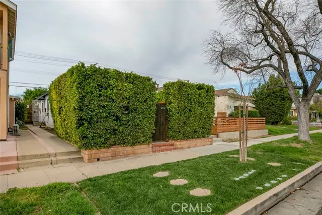 1423 N Hollywood, Burbank, CA 91505 - #1