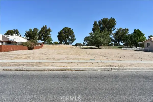 27392 Cloverleaf Drive, Helendale, CA 92342