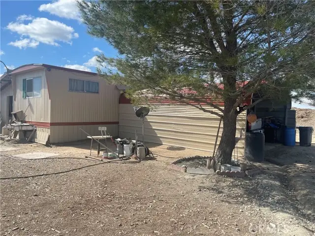 975 Calle De Amistad Road, Adelanto, CA 92301 - Image #2