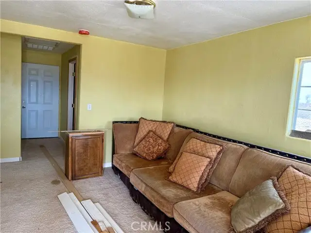 18645 E Palmdale Boulevard, Palmdale, CA 93591 - Image #2