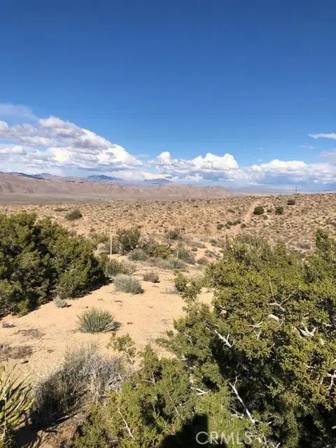 26633 Santa Rosa Road, Apple Valley, CA 92308 - Image #2