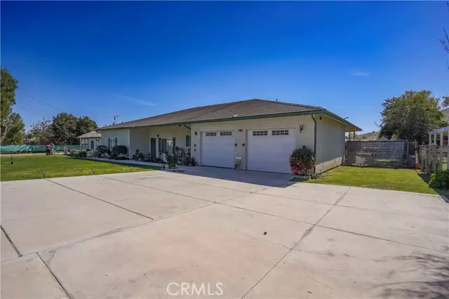 17643 Santa Ana Avenue, Bloomington, CA 92316 - Image #2