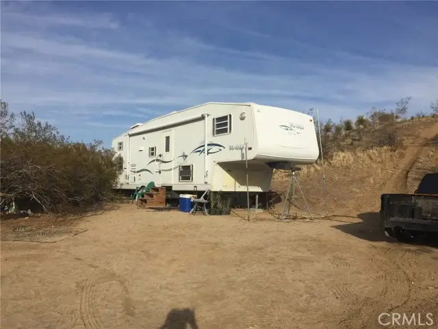 6719 Deep Creek Road, Apple Valley, CA 92308 - Image #3