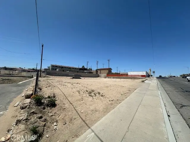 204 W Main Street, Barstow, CA 92311 - Image #2