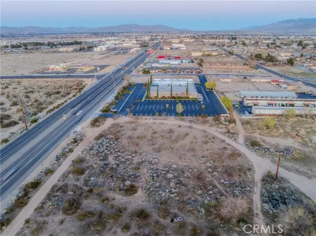 16401 Bear Valley Road, Hesperia, CA 92345 - Image #3