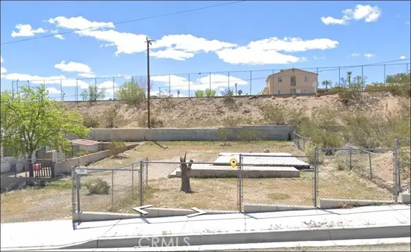 524 Pioneer Street, Barstow, CA 92311