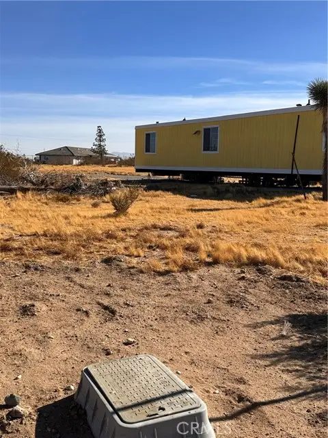 12729 Rochester Road, Phelan, CA 92371 - Image #3