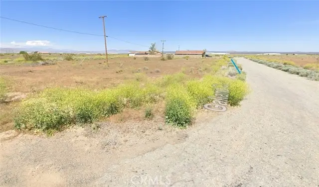 6605 Gallard Court, California City, CA 93505 - Image #3