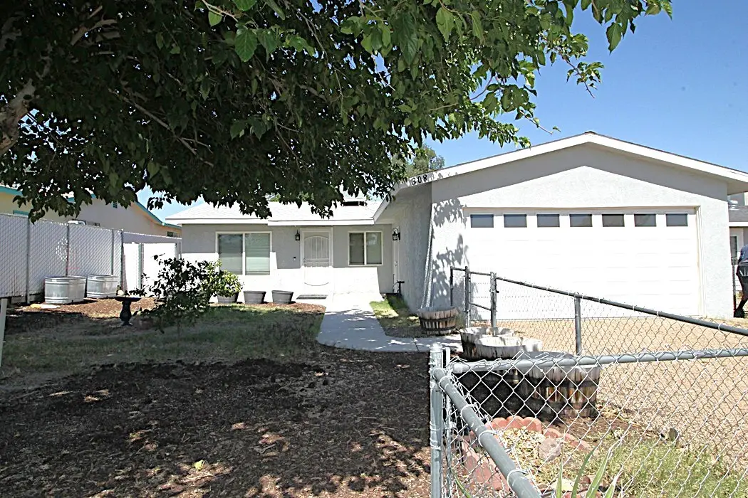 308 Muir Avenue, Barstow, CA 92311 - Image #1