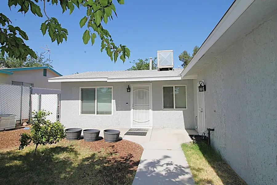 308 Muir Avenue, Barstow, CA 92311 - Image #3