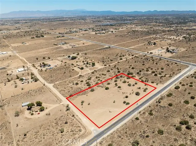 11 Caughlin Road, Phelan, CA 92371 - Image #1